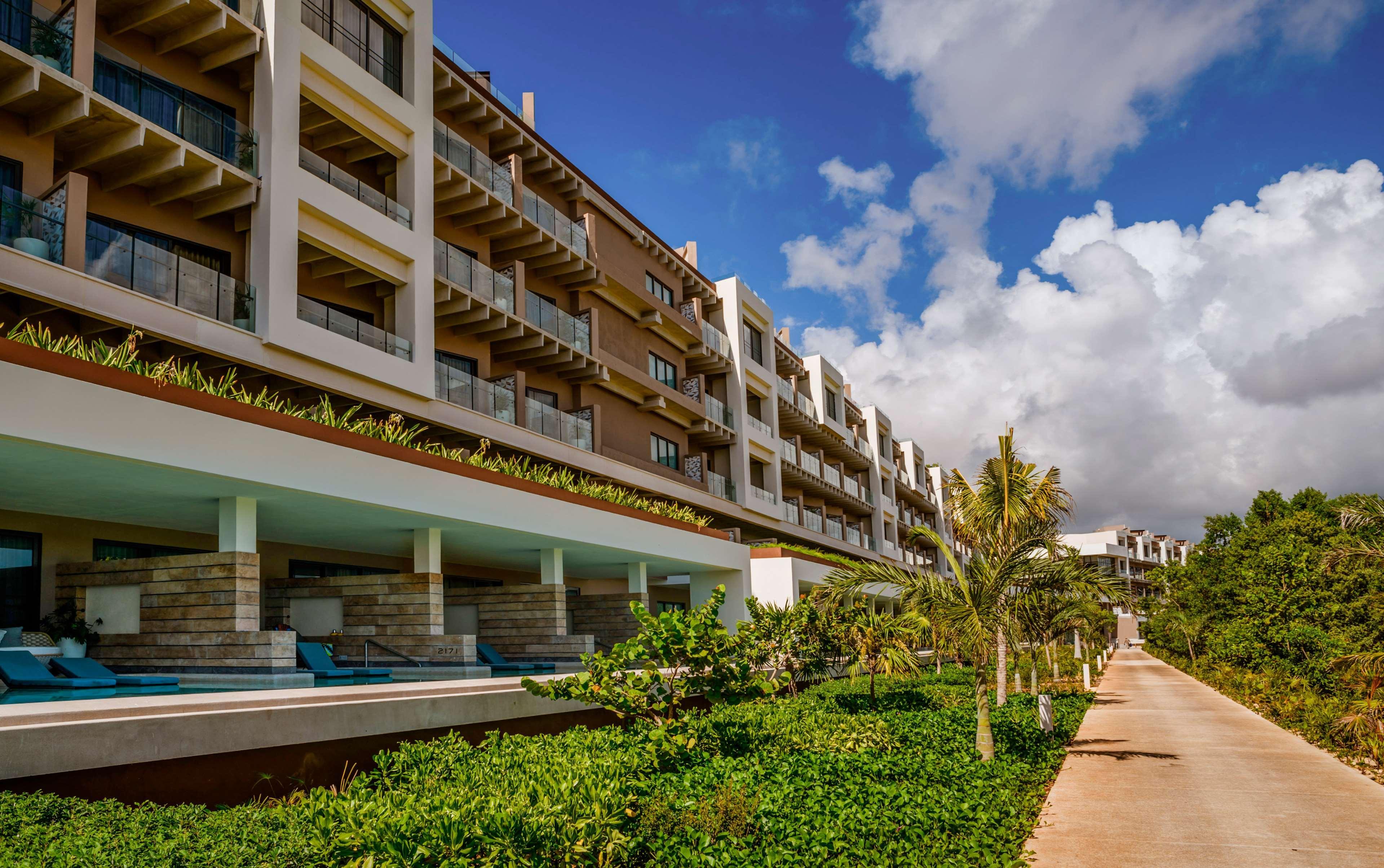 Estudio Playa Mujeres Hotel Cancun Exterior photo